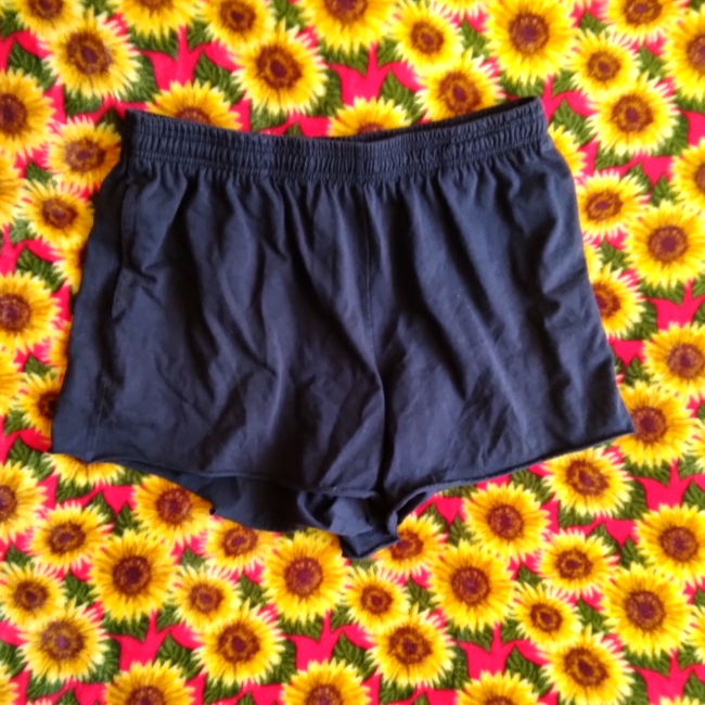 SportTek Shorts Size Xl
